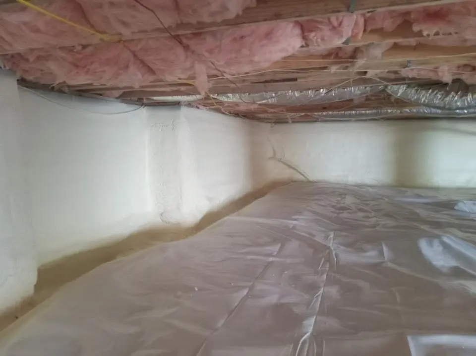 Crawl space encapsulation with closed-cell spray foam for Metal Roof Coating in Cascades