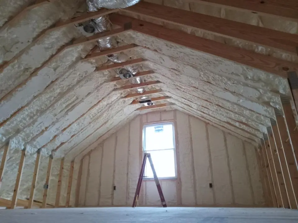 Spray foam roofing application for Crawl Space Insulation project in Cascades